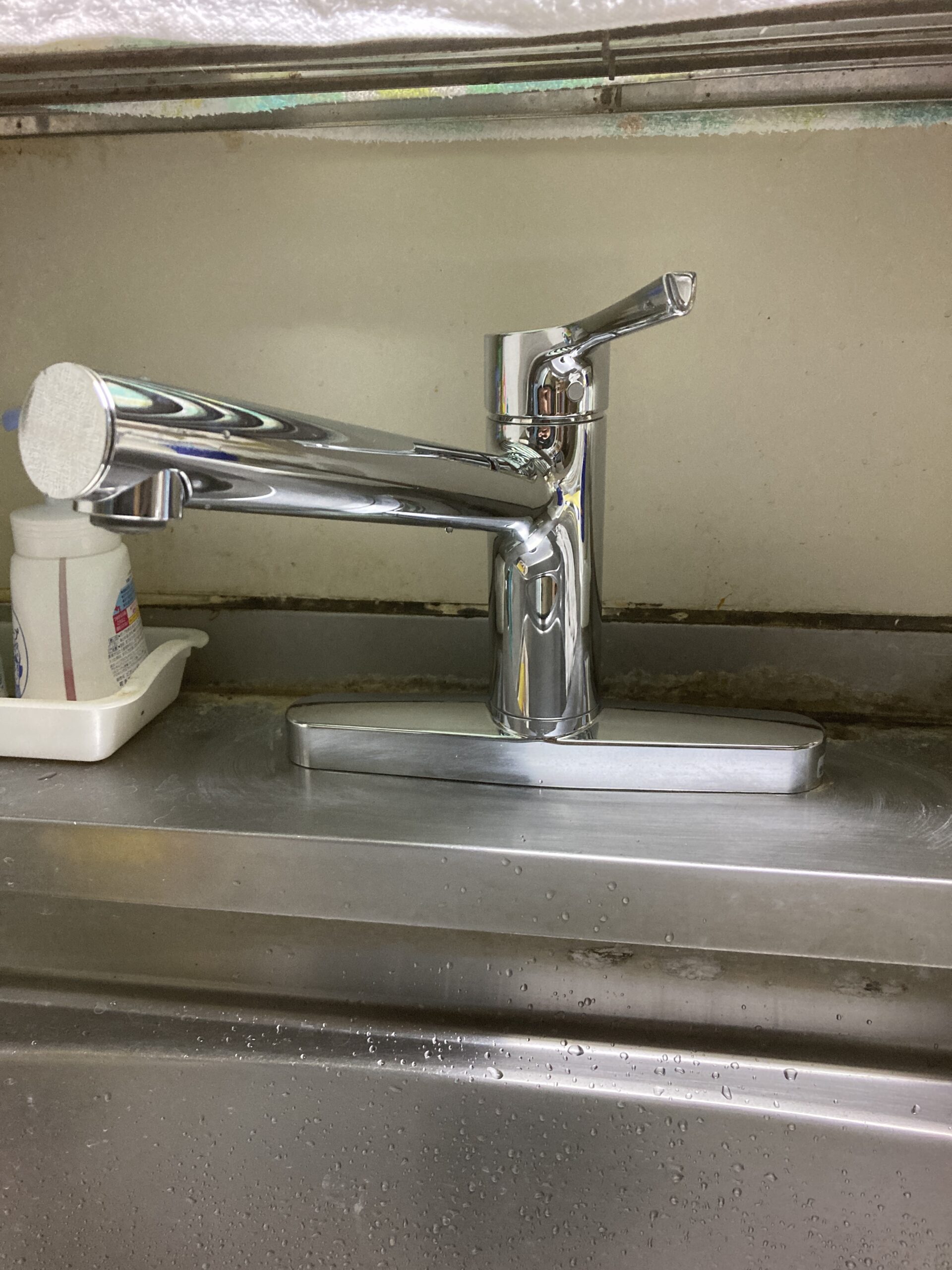 交換後のキッチン蛇口