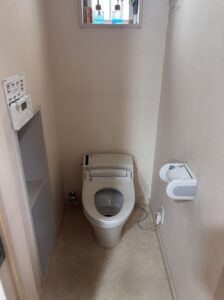 IMG 9891 1 1階トイレ交換前
